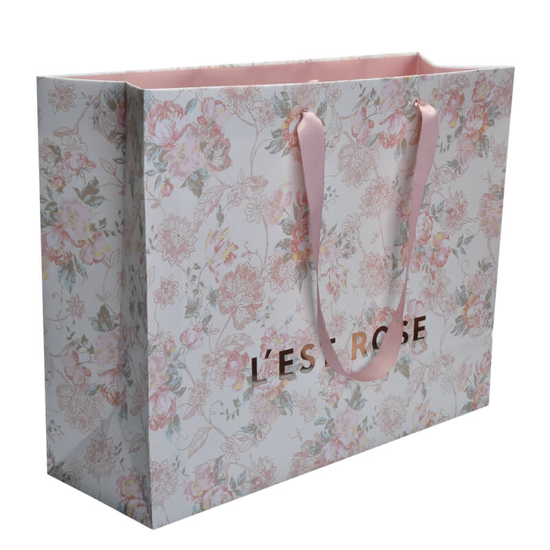 Luxury paper bags hot-stamping logo with ribbion handle